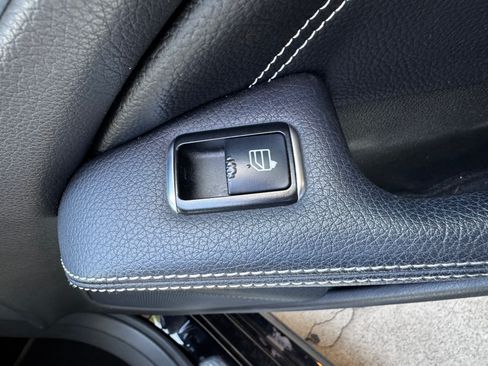 Used 2014 Mercedes-Benz CLA 250 image 25