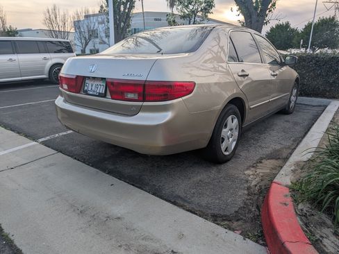 Used 2005 Honda Accord LX image 5