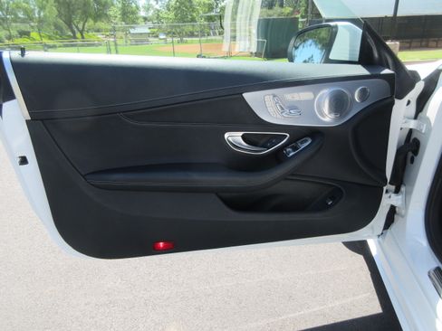 Used 2017 Mercedes-Benz C 300 Coupe image 21