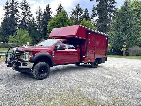 Used 2019 Ford F350 Lariat w/ Lariat Value Package AWD/4WD image 1