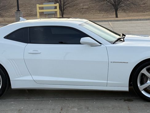 Used 2015 Chevrolet Camaro SS w/ RS Package image 4