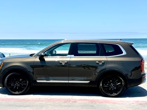 Used 2020 Kia Telluride SX w/ Towing Package FWD image 1