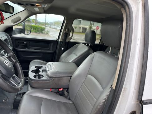 Used 2016 RAM 3500 Tradesman RWD image 10