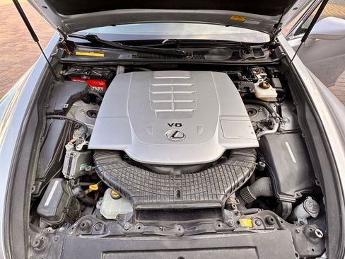 Used 2007 Lexus LS 460 RWD image 10