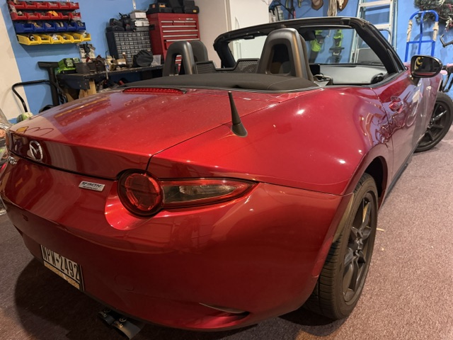Used 2019 MAZDA MX-5 Miata Sport w/ I-ACTIVSENSE Sport Package RWD image 2