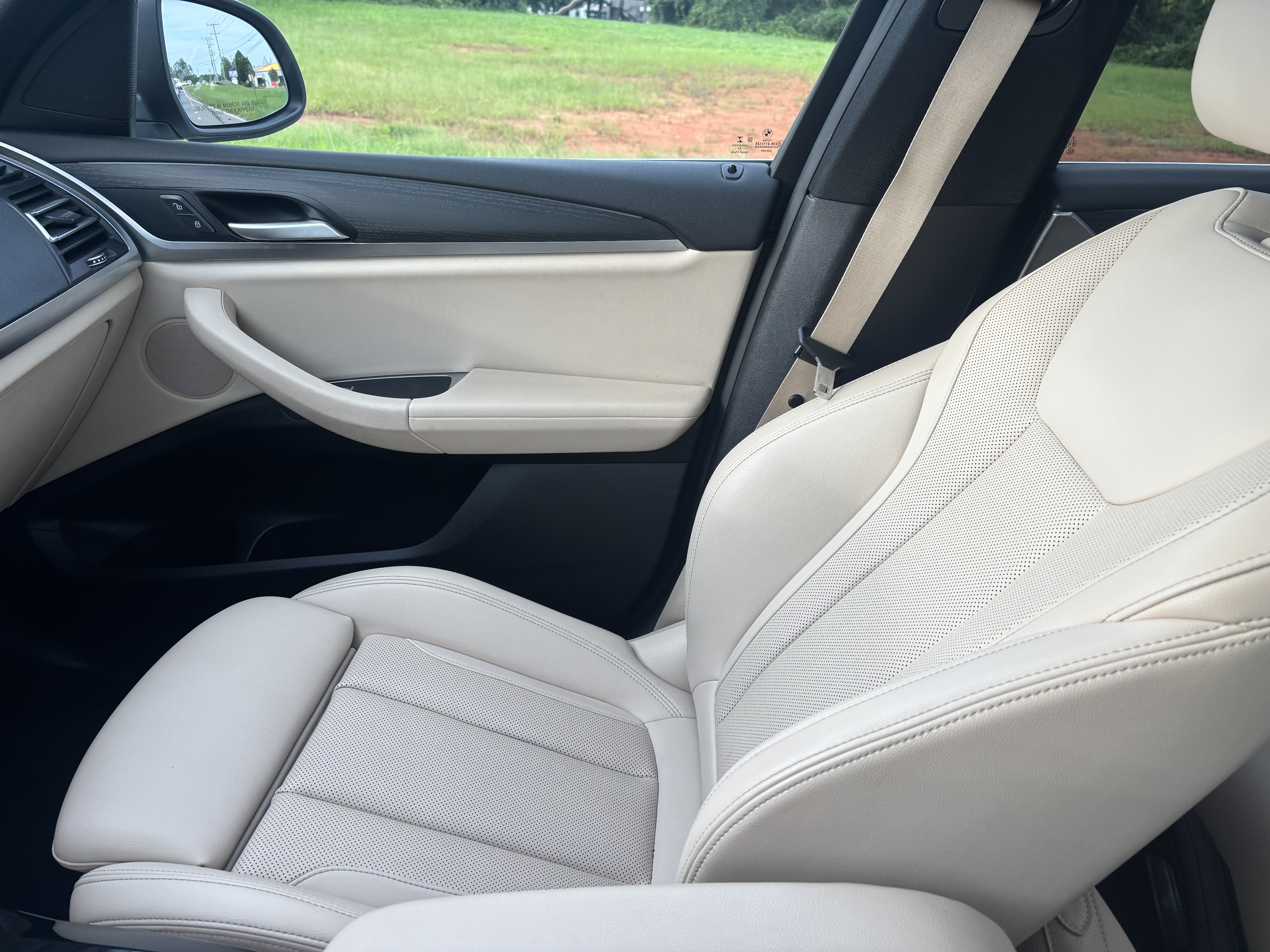 Used 2022 BMW X3 xDrive30i w/ Convenience Package AWD/4WD image 9