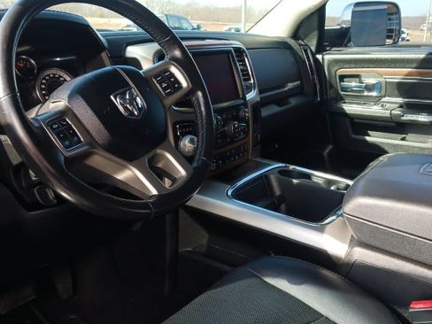 Used 2018 RAM 1500 Laramie w/ Convenience Group image 5