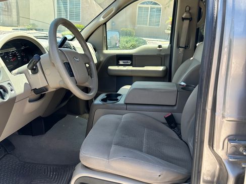 Used 2006 Ford F150 XLT AWD/4WD image 5