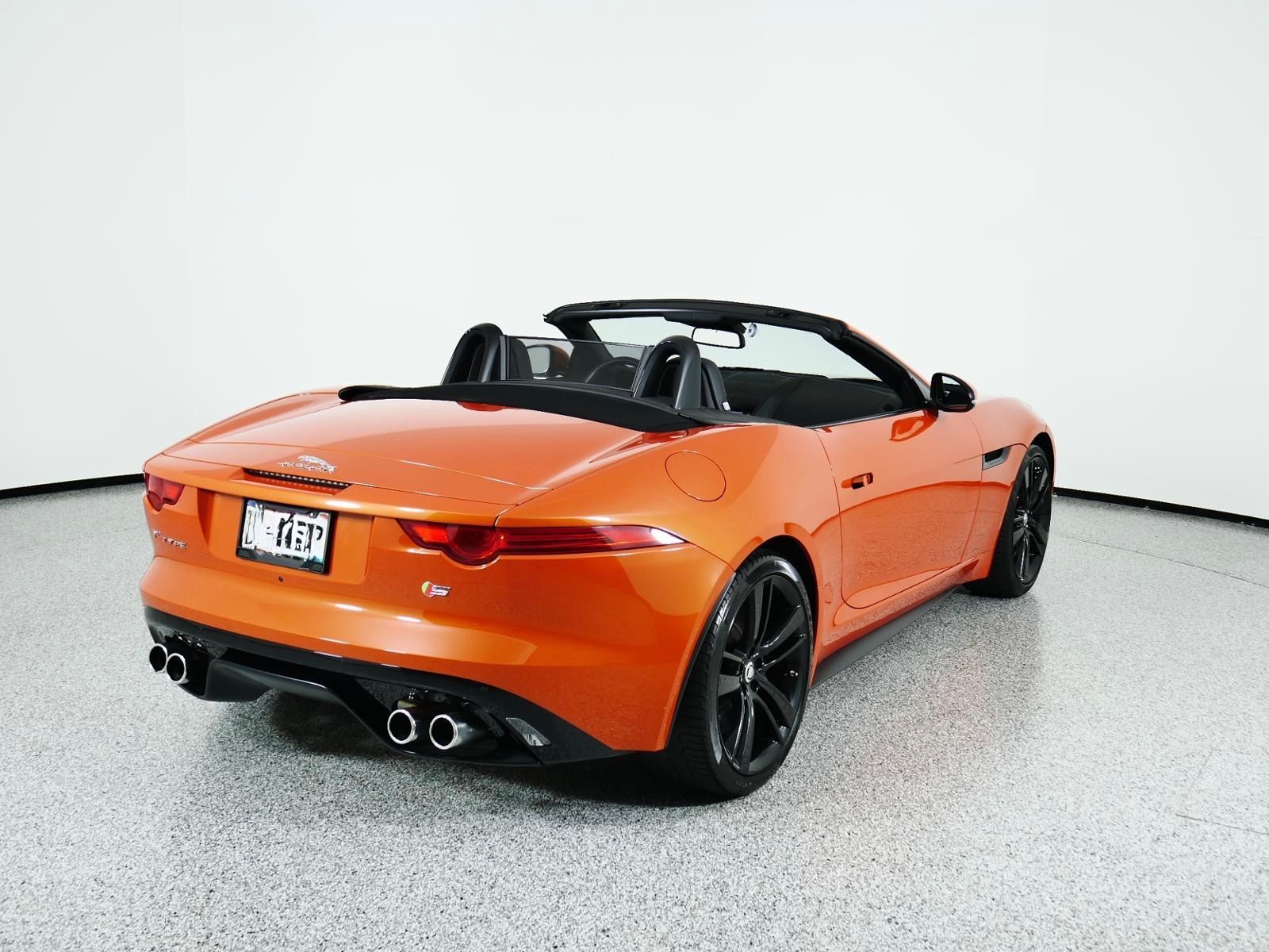Used 2014 Jaguar F-TYPE S RWD image 10