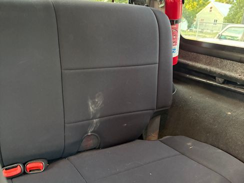 Used 2005 Jeep Wrangler X w/ Willys Edition Group image 9