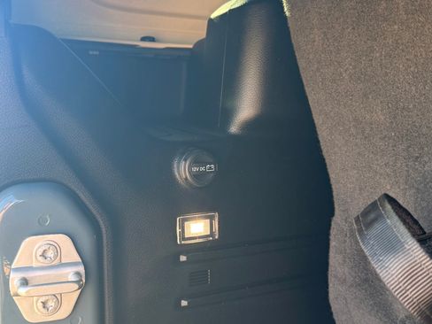 Used 2024 Jeep Wrangler Sport AWD/4WD image 14