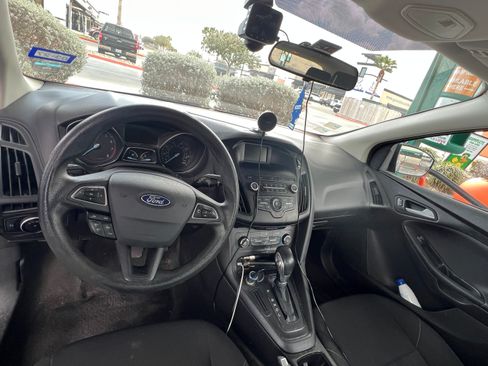 Used 2018 Ford Focus SE image 14