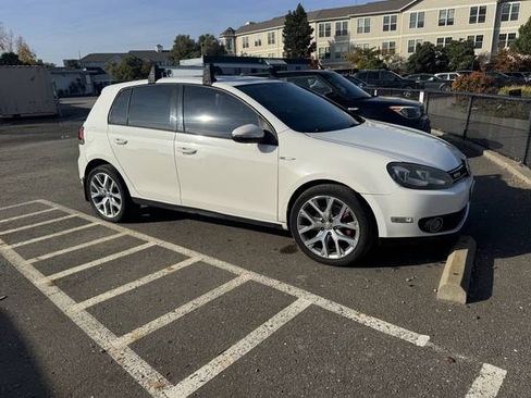 Used 2012 Volkswagen Golf TDI image 2