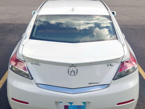 Used 2013 Acura TL SH-AWD image 2