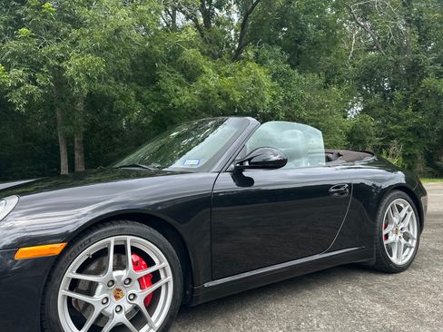 Used 2010 Porsche 911 Carrera S RWD image 10