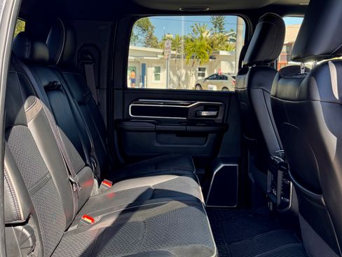 Used 2023 RAM 3500 Laramie image 11