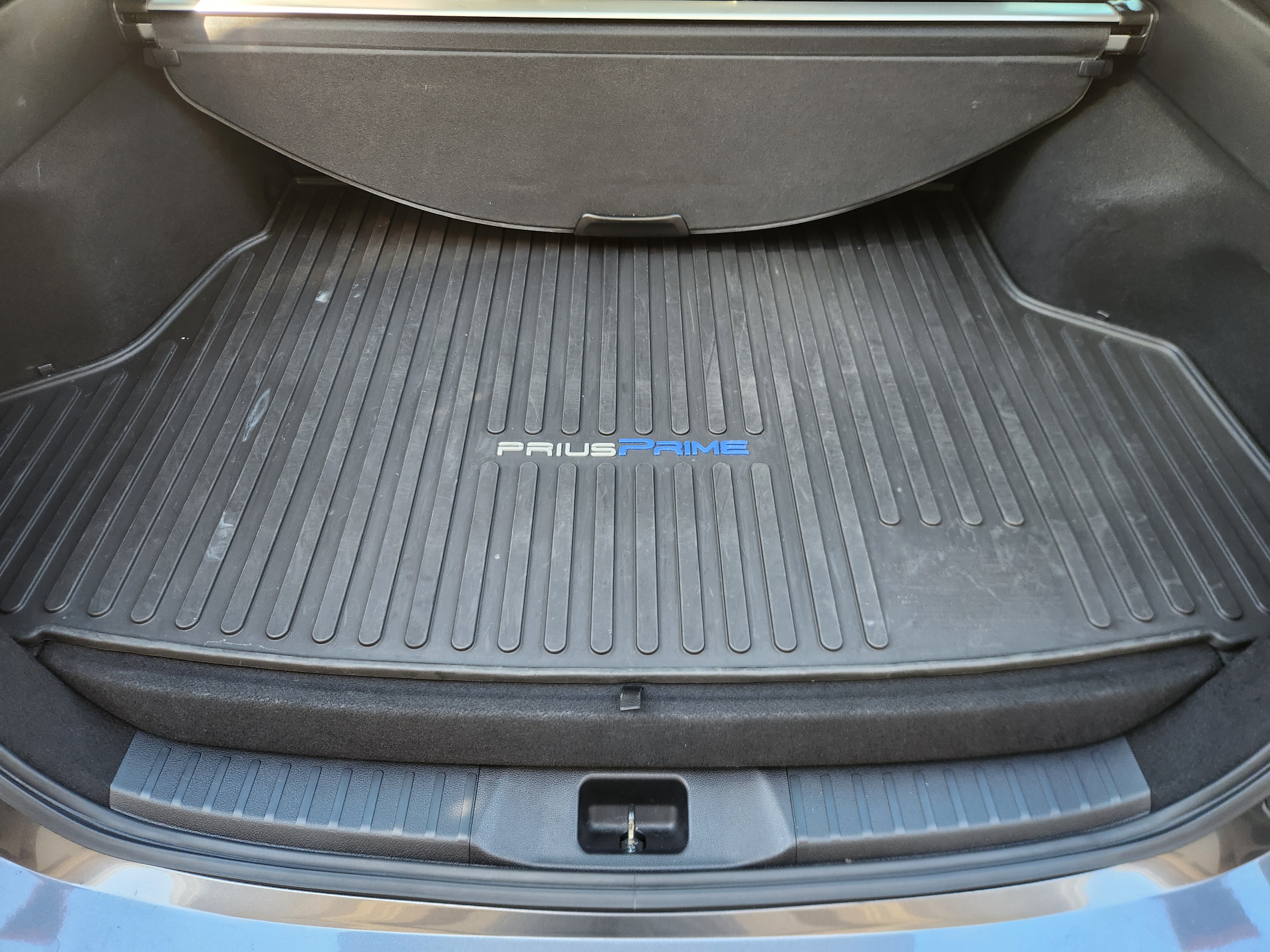 Used 2019 Toyota Prius Prime Advanced FWD image 13