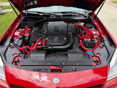 Used 2014 Mercedes-Benz SLK 250 image 8