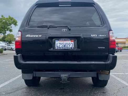 Used 2002 Toyota 4Runner SR5 image 9