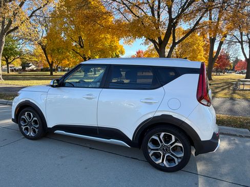 Used 2021 Kia Soul X-Line image 4
