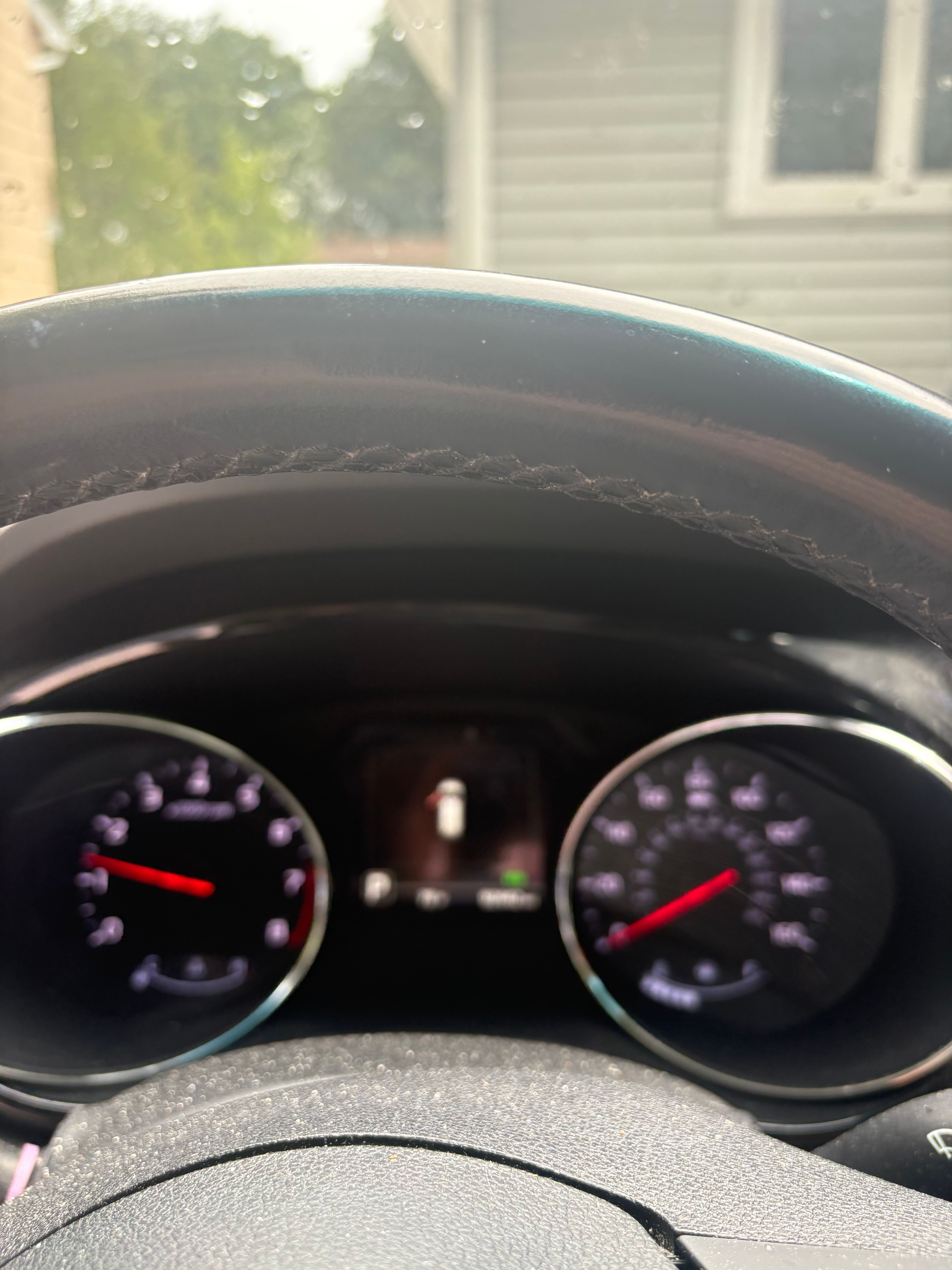 Used 2018 Kia Sedona SX FWD image 2