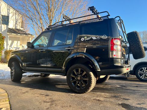 Used 2011 Land Rover LR4 HSE LUX image 1