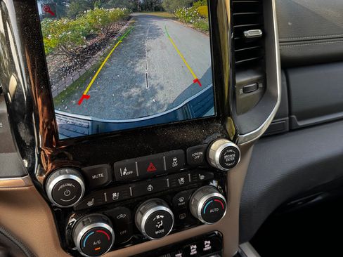 Used 2022 RAM 3500 Laramie image 19