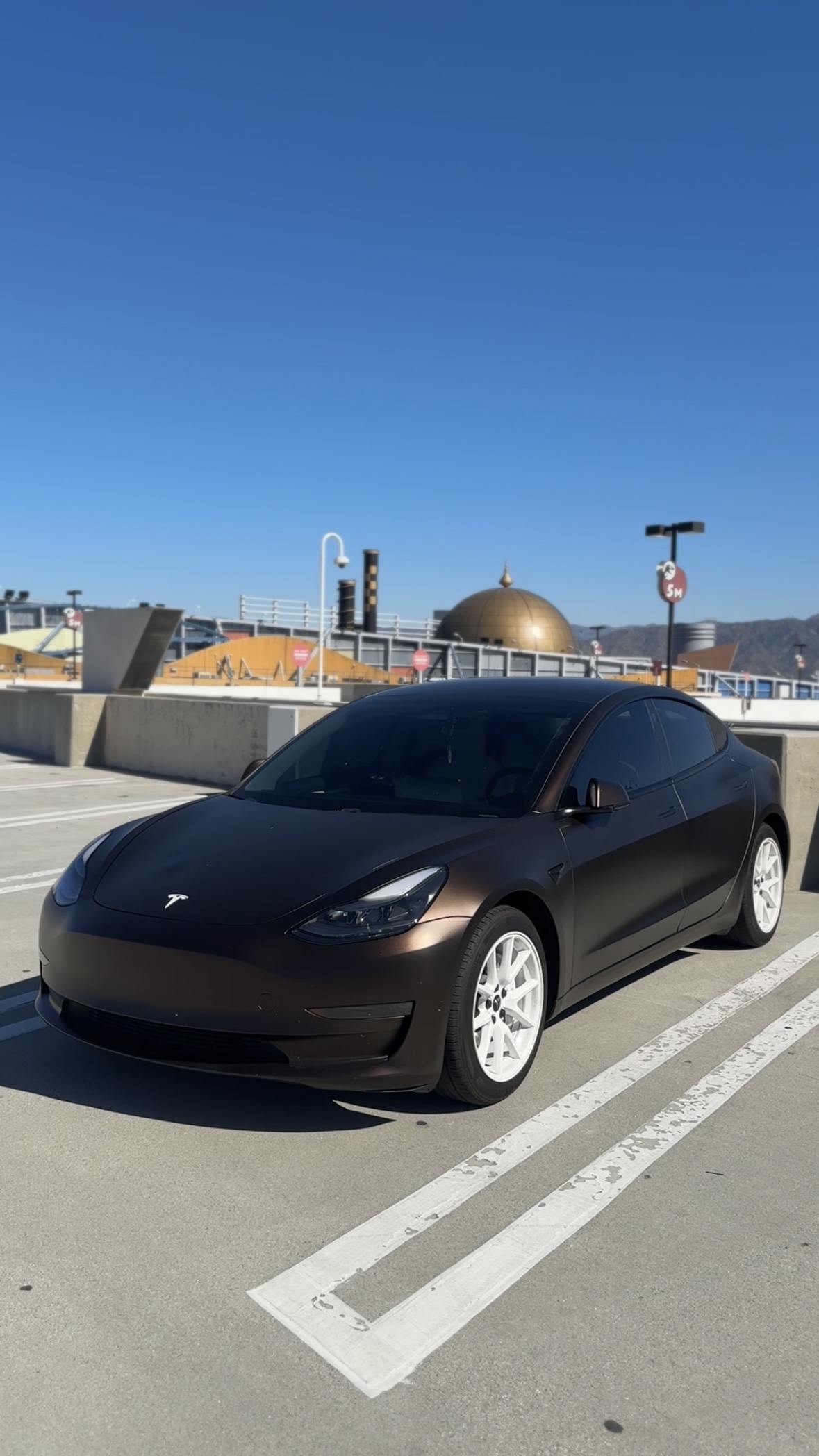 Used 2021 Tesla Model 3 Standard Range Plus RWD image 6