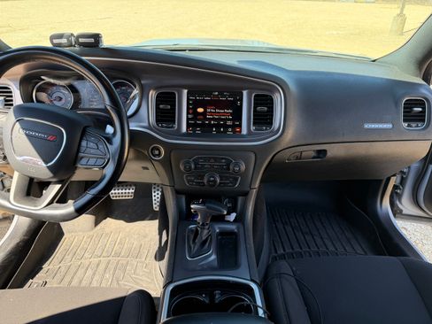 Used 2020 Dodge Charger R/T w/ Performance Handling Group image 12