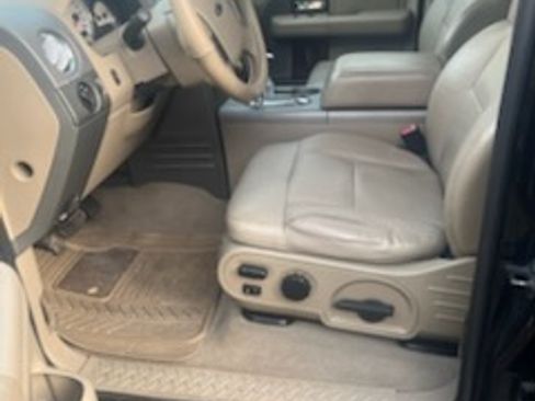 Used 2007 Ford F150 Lariat image 11