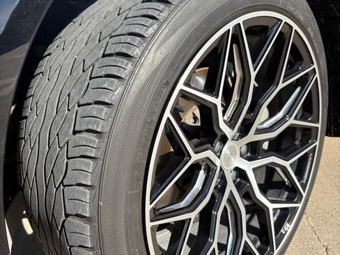 Used 2020 Audi Q8 Premium w/ Black Optic Package image 25