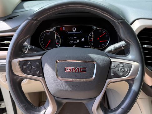 Used 2020 GMC Acadia Denali image 8