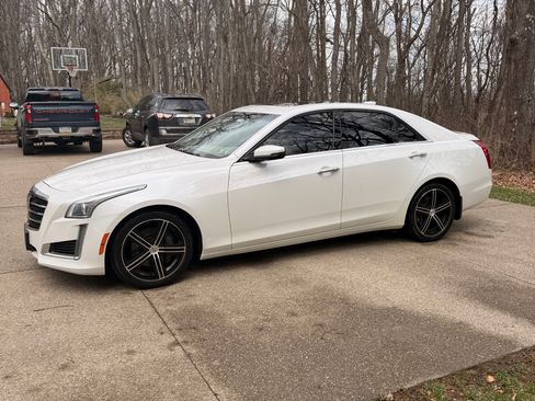 Used 2016 Cadillac CTS Luxury image 2