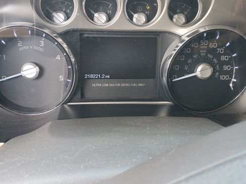 Used 2014 Ford F250 Lariat w/ Lariat Interior Package image 13