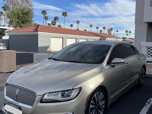 Used 2017 Lincoln MKZ Reserve image 6