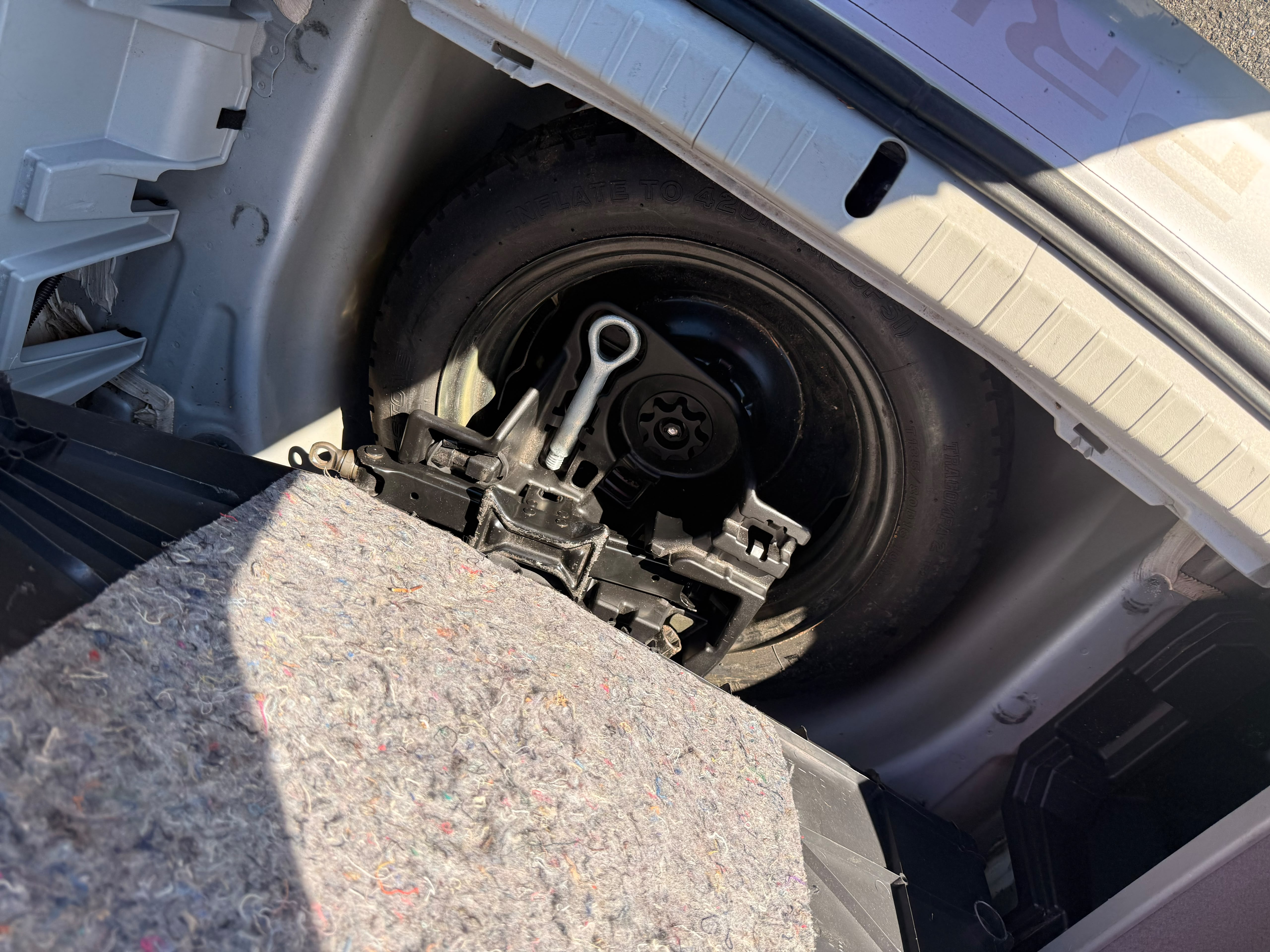 Used 2010 Toyota Prius FWD image 15