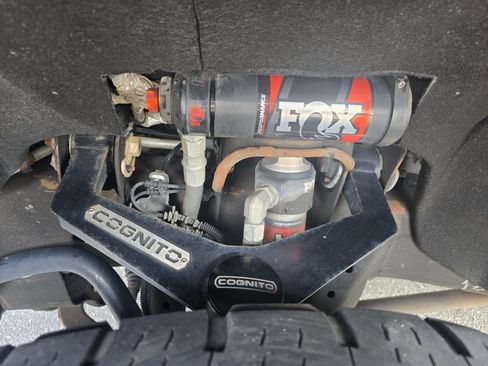 Used 2021 GMC Sierra 2500 Denali w/ Denali Black Diamond Edition image 21