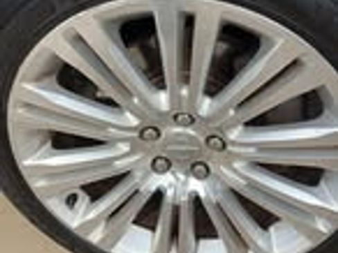 Used 2011 Chrysler 300 C w/ Sound Group image 6