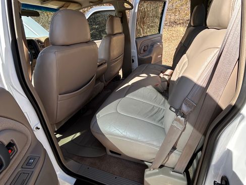 Used 1998 Chevrolet Silverado 1500 4x4 Regular Cab w/ Preferred Equipment Group 2 image 25