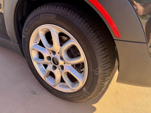 Used 2016 MINI Cooper Clubman image 6