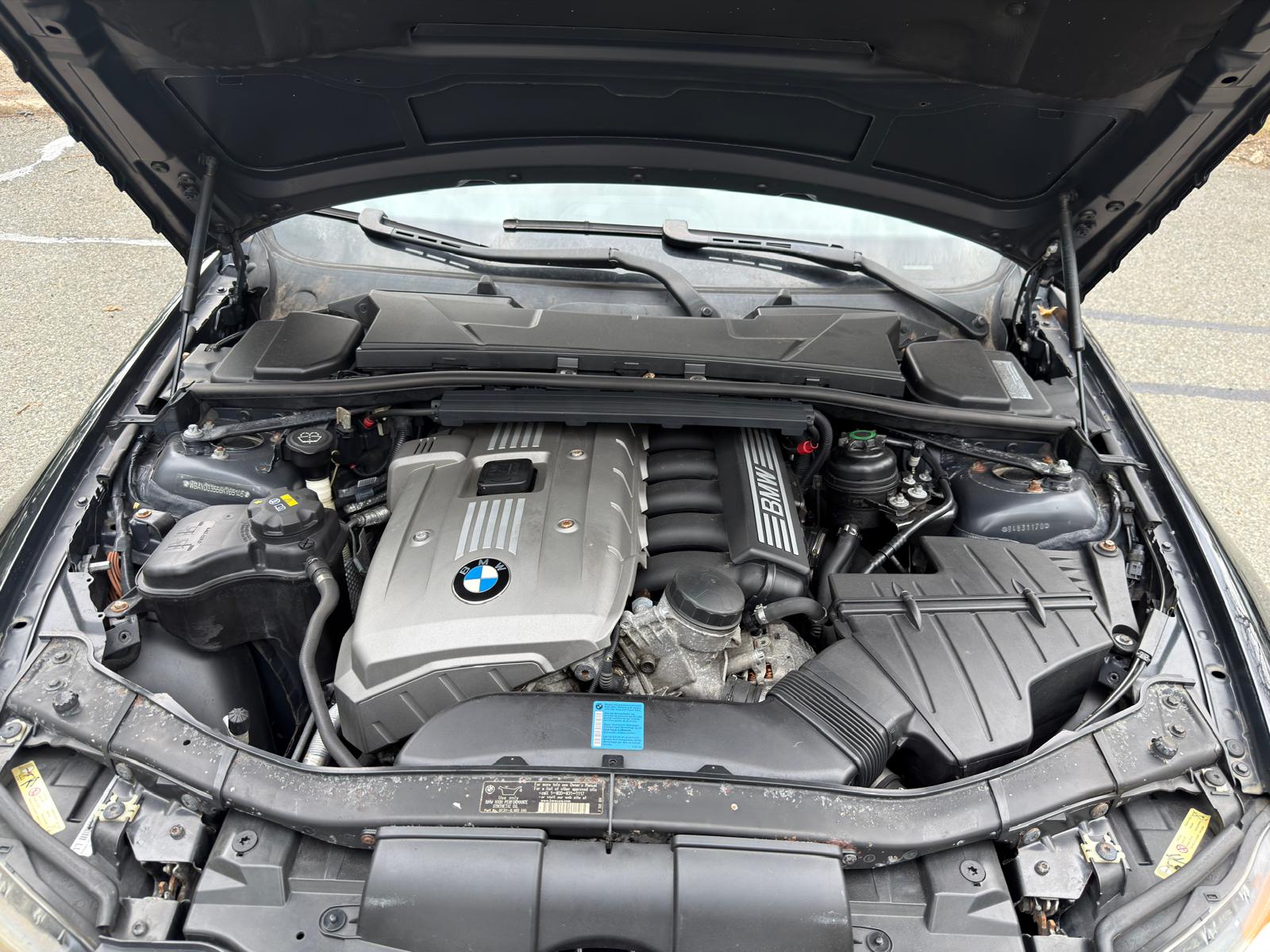 Used 2006 BMW 330xi Sedan AWD/4WD image 11
