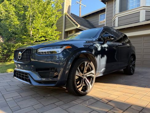 Used 2022 Volvo XC90 T8 R-Design w/ Advanced Package AWD/4WD image 9