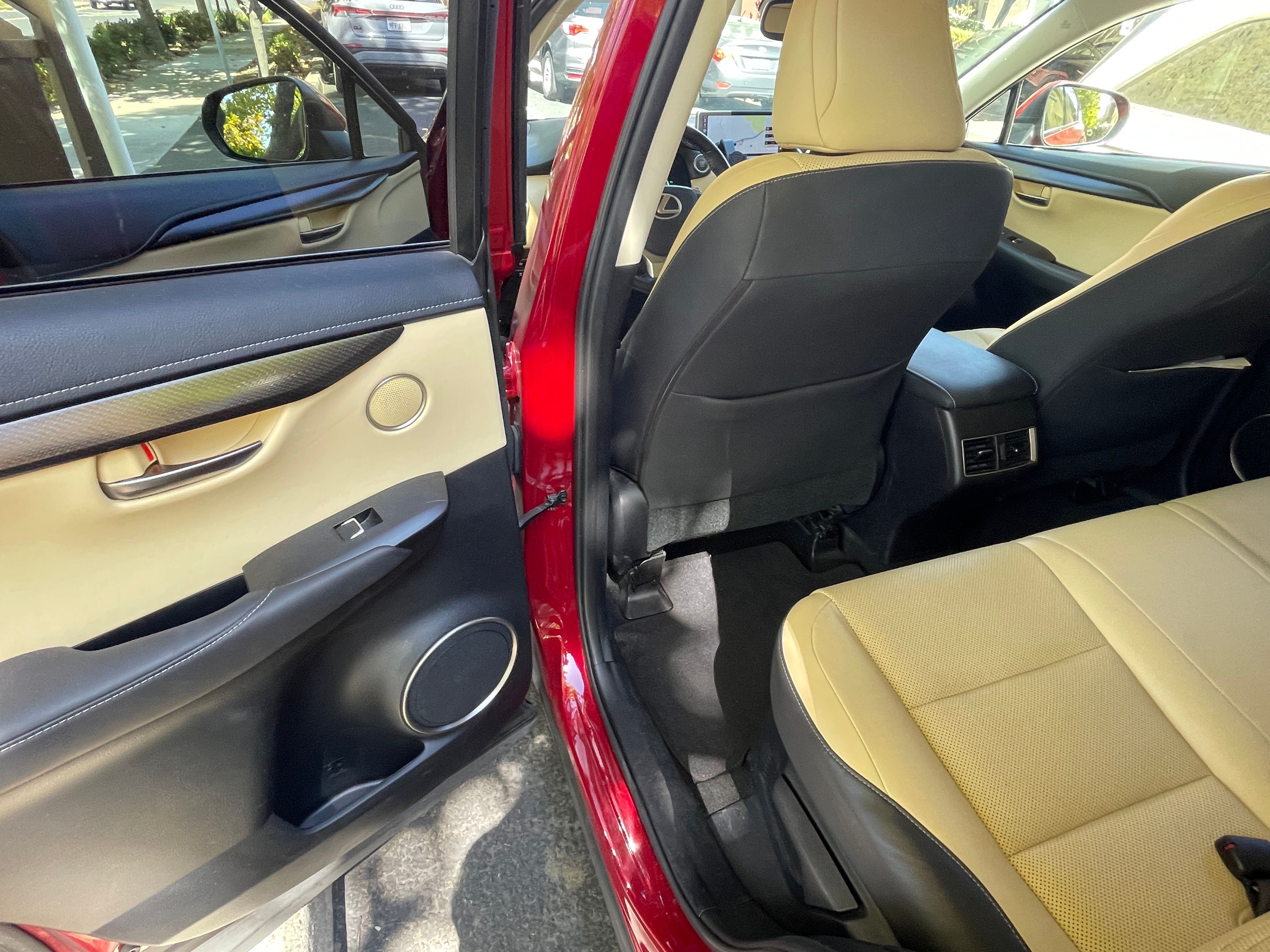 Used 2018 Lexus NX 300 AWD w/ Premium Package image 17