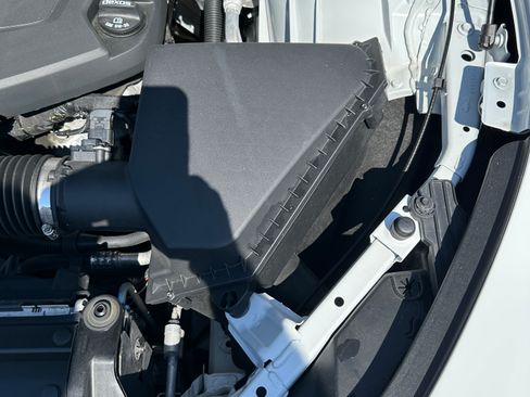 Used 2019 Chevrolet Camaro LT w/ RS Package image 13