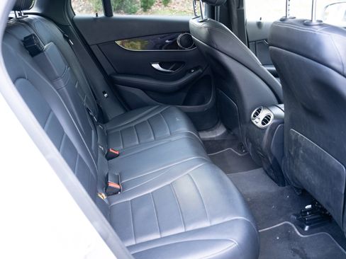 Used 2016 Mercedes-Benz GLC 300 4MATIC image 14