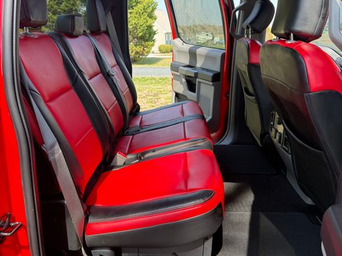 Used 2018 Ford F350 XLT w/ XLT Value Package image 8