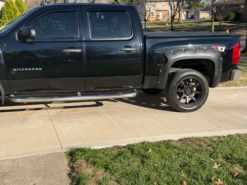 Used 2013 Chevrolet Silverado 1500 LT w/ All-Star Edition image 2