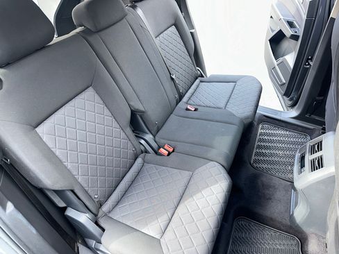 Used 2018 Volkswagen Atlas S image 21