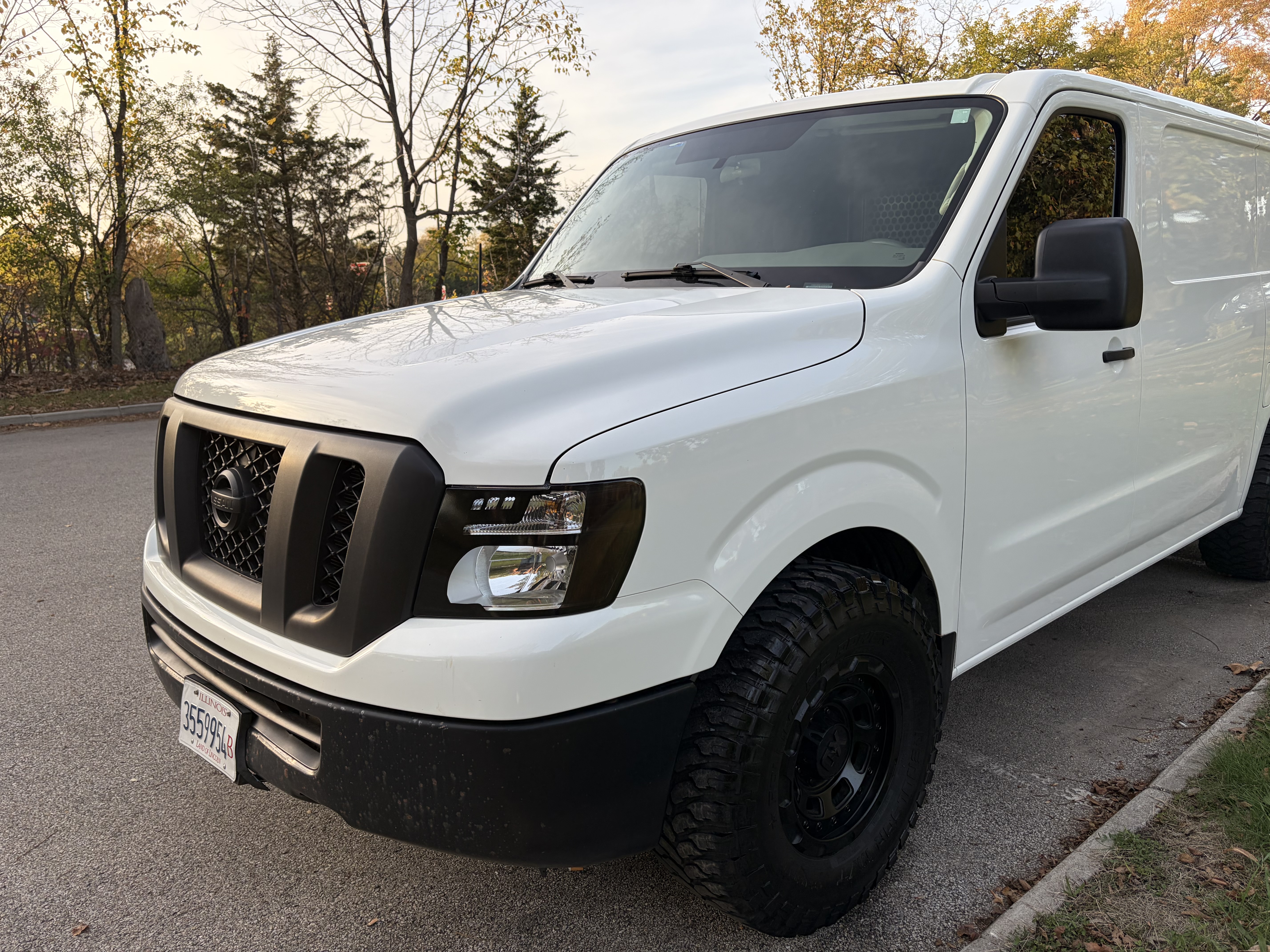 Used 2018 Nissan NV 1500 S w/ Rear Door Glass Package RWD image 11