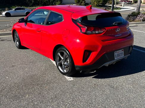 Used 2019 Hyundai Veloster 2.0 image 4
